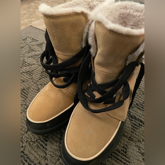 Sorel Tivoli IV Winter Boots - Picture 2 of 4